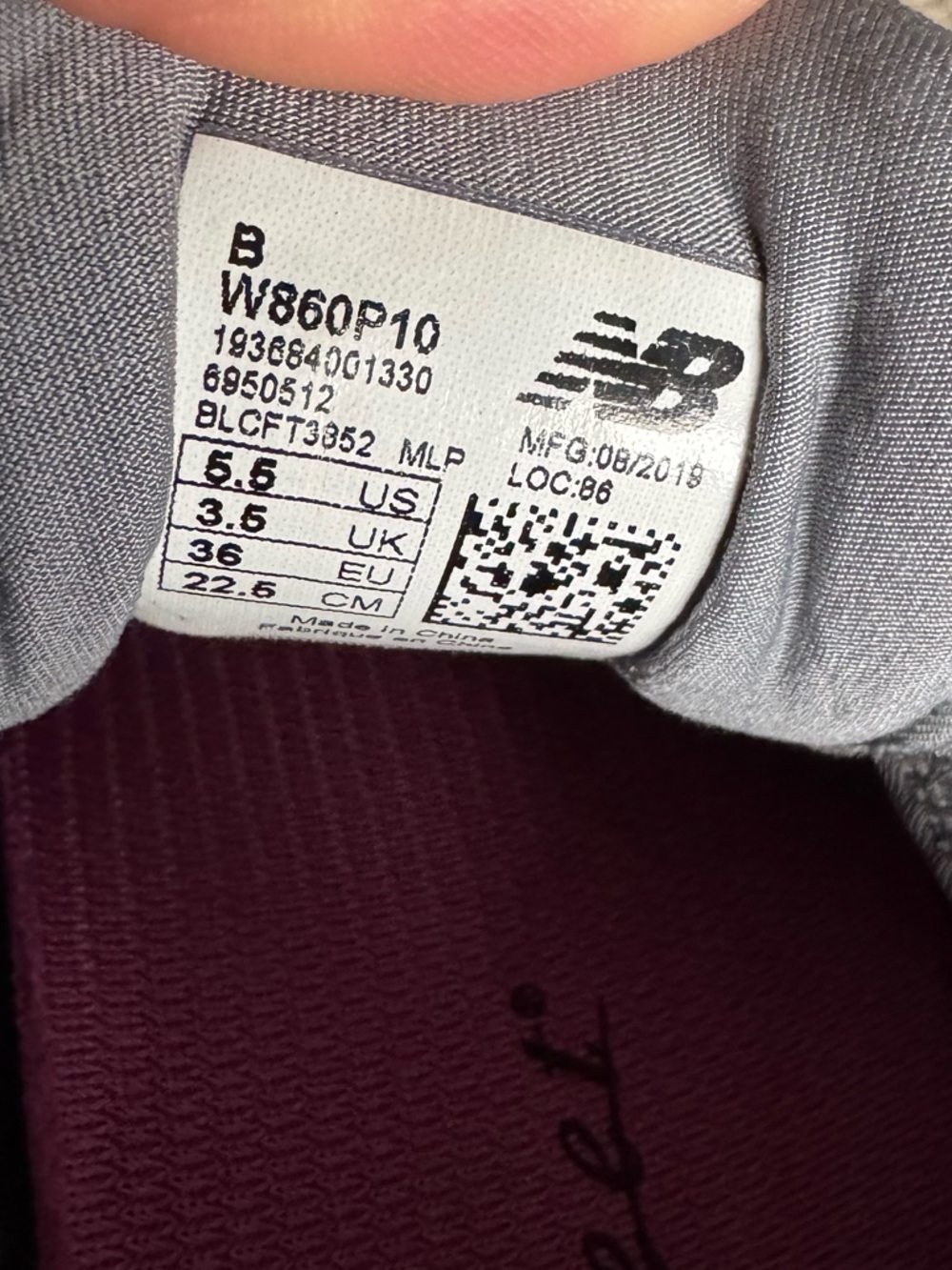 New Balance 860v10 Running Shoes Gray Mint Cushioned Sneaker Trainer Size 5.5 - Picture 4 of 12